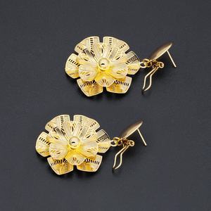 Jxx Hot Selling Large Flower Earrings and <b>Necklace</b> <b>Set</b> Dubai New Fashion Wedding Jewelry <b>Set</b> 24 Karat Gold Plated Cubic <b>Bridal</b> - Product Image 4