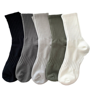 Men's Crew <b>Socks</b> Solid Color Mid Calf <b>Polyester</b> Basketball Sports <b>Socks</b> For Youth 18-40 Years Old - Product Image 5
