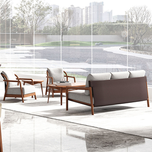 Materiali in Legno di Alta Qualità per Banconi Reception di Uffici Commerciali, Caffetterie e Panetterie - <span class=keywords><strong>Tavoli</strong></span> e Sedie in Legno Massello - Product Image 5