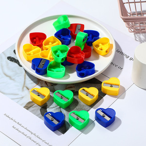 MINI Sacapuntas de plástico para niños con cuchillas de metal-Sacapuntas manual portátil y de colores - Product Image 3