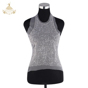 DRA-094 handgemachte silberne Kristall blumen applikationen zum Aufnähen kunden spezifische Mieder flecken Strass Großhandel Hochzeits kleid Dekorationen - Product Image 1