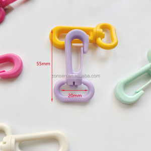 Ganchos de Plástico Reciclado POM de 20 mm de Fábrica KAM, Mosquetón Giratorio con Cierre de Seguridad para Correas de Mochila y Correas para Mascotas - Product Image 4