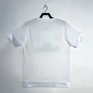 <span class=keywords><strong>Camiseta</strong></span> de Fútbol Retro Personalizada al Por Mayor, Uniforme de Equipo de Fútbol Vintage para Hombre, Tallas 15-16, Sublimación en Poliéster, <span class=keywords><strong>Precio</strong></span> de Fábrica - Product Image 2