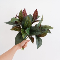 Feuilles de Calathea artificielles en PVC au toucher réaliste, verdure artificielle, feuilles tropicales à veines rouges en soie pour plantes d'intérieur et décoration florale de mariage