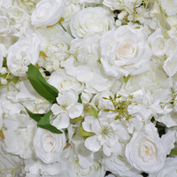 Boule florale artificielle blanche pour célébrations de mariage Fournitures de fête Décorations de table et arrangements d'ornement de pièce maîtresse