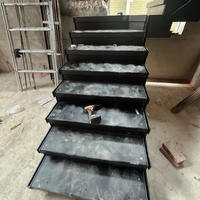 Escalier en L à quart de tour avec plateforme d'angle, rangement sous escalier pour maison de ville, escaliers flottants en marbre massif, éclairage intégré