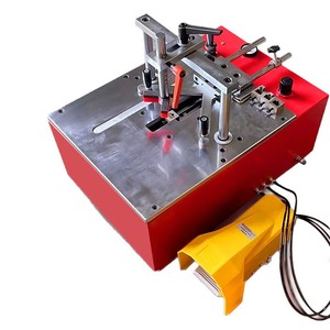Máquina Clavadora de Esquinas Neumática de Sobremesa Semiautomática para Marcos de Fotos de Tamaño General con Operación Eficiente - Product Image 5