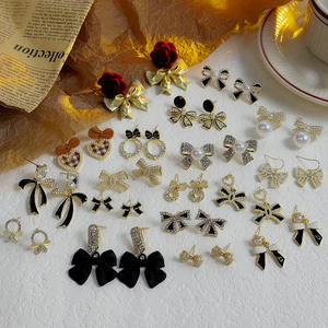 कोरियन मोती धनुष इयररिंग्स चांदी की सुई हल्के लक्जरी उच्च अंत की स्टड ईयररिंग्स गर्मियों के आला गहने महिलाओं के थोक - Product Image 2