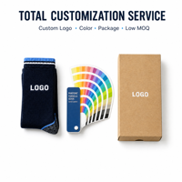 Chaussettes d'équitation respirantes à rayures, en maille technique, durables, avec logo personnalisé et couleurs au choix, et coussinets intégrés.