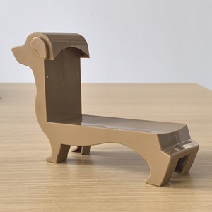 Nouveau support moderne pour bouteille de vin en forme de chien, porte-bouteille de vin rouge en plastique, présentoir pour bouteilles de vin, modèle transfrontalier. - Product Image 2