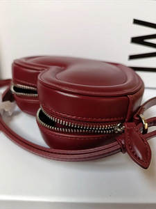 Sac bandoulière mini Micha en cuir PU souple en forme de cœur, idéal pour les soirées – Le plus vendu - Product Image 3