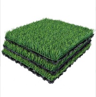 30*30cm Carreaux de Gazon Artificiel Synthétique Auto-Vidangeant Emboîtement Gazon Plancher Décor Tapis Faux Gazon Artificiel