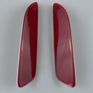 Corolla CROSS US 2022ฟิล์มสะท้อนแสง81910-0A060 81920-0A060สำหรับการซ่อมแซมเปลี่ยน - Product Image 3