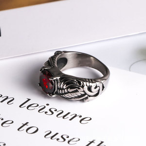 Anillo de Ala Estilo Coreano con Gema Roja Engastada en Garra, Joyería de Moda Unisex SA787 - Product Image 2
