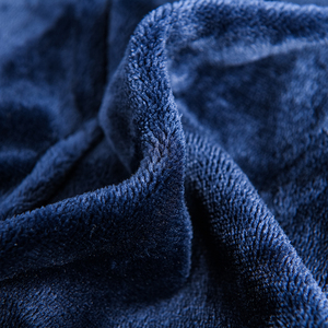 Couverture à capuche tricotée unie en flanelle sherpa 100 % polyester, super douce et surdimensionnée, idéale pour l'hiver – Meilleure vente - Product Image 4