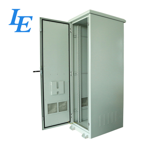 Gabinete Exterior IP65 de 19 Pulgadas 18U 600*600 mm con Toldo - Product Image 1