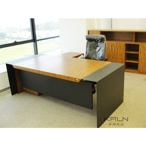 Bureau de direction/table moderne et traditionnel 2026 avec pieds en métal thermolaqué, certifié Green Guard, personnalisable, vente directe usine pour bureau - Product Image 4