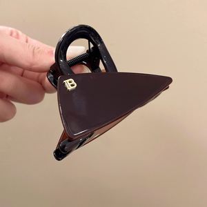 High-end Luxury Handmade Amber-textured Acetate Elegant Mid-size Triangle Hair <b>Clip</b> Shark Back Head for Half-up Gift Party - Product Image 4