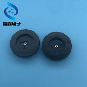 Potenciómetro Rotatorio [Marca] 20x2.8mm B103K Doble Dial con Orificio Pasante Rosca 12-32 - Product Image 5