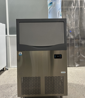 Nouvelle machine à glaçons en cubes personnalisée pour eau en bouteille, modèle commercial, 150 kg/24h