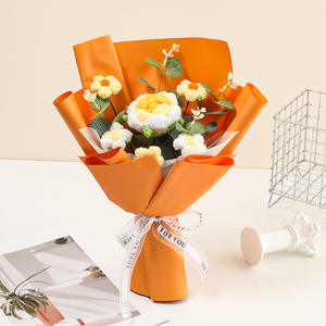 Bouquet finito <span class=keywords><strong>fiori</strong></span> fatti a mano intrecciati <span class=keywords><strong>fiori</strong></span> in filato bouquet da sposa <span class=keywords><strong>fiori</strong></span> all'uncinetto per san valentino - Product Image 4