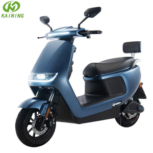 Scooter électrique à deux roues haute vitesse 60V 20Ah CKD avec pédales, freins à disque hydrauliques, moteur sans balais 800W KN-N8, vitesse maximale de 40 km/h - Product Image 1