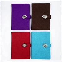 Offre Spéciale : Carnet de Bureau A5 Personnalisable avec Couverture en Cuir Imprimée, Fermeture Magnétique Métallique et Calendrier 2026