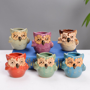 Mini pots en céramique nordiques écologiques au design de Noël pour la décoration du jardin et de la maison, jardinières personnalisées émaillées - Product Image 4