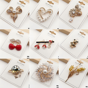 251117 XUPING Perhiasan Bros Zirkon Desain Elegan Fashion 18K Koleksi Bros Wanita Perhiasan Bros Penampilan Elegan dan Modis - Product Image 2
