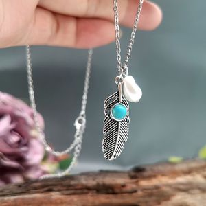 Collana con Ciondolo a Piuma in Stile Bohémien, Design Vintage per Donne - Product Image 5