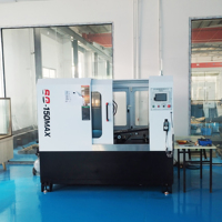 Machine à découper le métal SQ-150MAX pour produire un radiateur thermique en cuivre de taille maximale 600*150 mm pour le refroidissement par fluide des centres de données IA