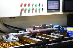 Gato de enlace superior hidráulico de gran tamaño hecho por el fabricante para piezas de Tractor pesado Enlace superior Cilindro hidráulico Enlace SUPERIOR DE TRACTOR - Product Image 4