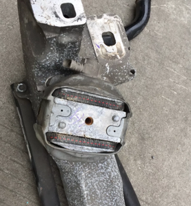 Ban đầu cũ động cơ gắn kết cho Bentley bay spur và GT động cơ hỗ trợ 3w0199381r 3w0199381q - Product Image 3