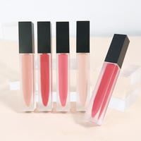 Fabricant de Rouge à Lèvres et Gloss à Lèvres en Gros pour Marques Blanches, Sans Cruauté Animale, Longue Tenue, Soyeux, Non Collant, Fini Velours Mat Crémeux