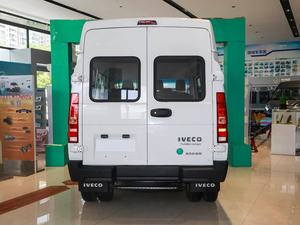 <span class=keywords><strong>IVECO</strong></span> <span class=keywords><strong>Daily</strong></span> 2025 Minibús 2.5T Furgoneta de Pasajeros Diésel Turbo Manual Interior Oscuro 5 Asientos MPV Nuevo - Product Image 6