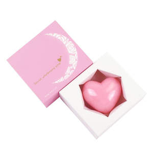 Savon Yoni blanchissant et hydratant pour femmes, de marque privée, organique, g - Product Image 1