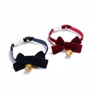 도매 조절 애완 동물 고양이 목걸이 벨 분리형 Bowtie 귀여운 안전 버클 단색 벨벳 고양이 Bowtie - Product Image 1
