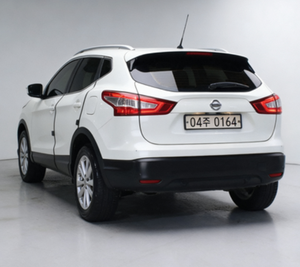 Nissan Qashqai 2015, Automático, Diésel, Crossover SUV, Confiabilidad Japonesa, Motor Eficiente en Consumo de Combustible, Interior Confortable, Vehículo Usado - Product Image 1