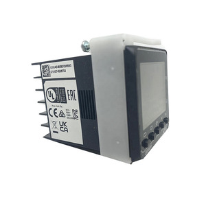 Digital Temperature <b>Controller</b> E5CC-QX2AUM-800 1/16 DIN Voltage Output PID Control - Product Image 4
