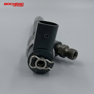 Inyector de Combustible Diésel Common Rail 0445110097 A6120700087 0445110098 para Motor Mercedes Benz Sprinter 211 311 411 CDI OM612 - Product Image 2