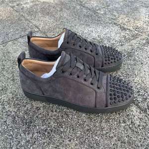 Baskets en cuir noir respirantes en maille antidérapantes pour hommes et femmes, style rétro décontracté, semelle rouge - Product Image 4