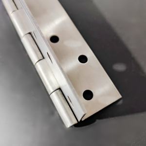 <span class=keywords><strong>Cerniere</strong></span> <span class=keywords><strong>per</strong></span> pianoforte di tipo pesante <span class=keywords><strong>in</strong></span> lega di <span class=keywords><strong>alluminio</strong></span> <span class=keywords><strong>per</strong></span> armadio porta Hardware mobili <span class=keywords><strong>cerniere</strong></span> lunghe continue - Product Image 6