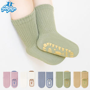 جوارب رضع مضادة للانزلاق بألوان سادة، للأطفال حديثي الولادة والمشاة الصغار، أنبوب متوسط، لموسم الربيع والخريف - Product Image 4