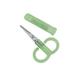 <span class=keywords><strong>Forbici</strong></span> piccole in acciaio inossidabile <span class=keywords><strong>per</strong></span> studenti di sicurezza <span class=keywords><strong>per</strong></span> <span class=keywords><strong>bambini</strong></span> con <span class=keywords><strong>forbici</strong></span> piccole piatte - Product Image 2