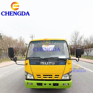 ISuzu d'occasion 4x2 5-6 tonnes Naufrageur à plat pour camions remorquage à plateau inclinable à vendre - Product Image 3