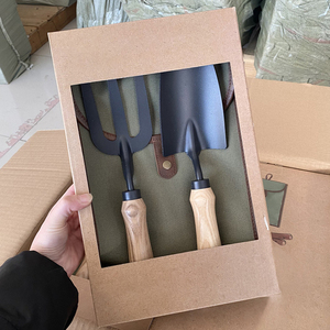 Juego de dos piezas de jardinería de moda de caja de cartón con cabeza de acero al carbono con mango de madera herramientas manuales de plantación de jardín de embalaje - Product Image 1