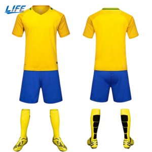 Maillot Personnalisé Numéro et Écusson 2026 Édition Fan Été Respirant Séchage Rapide Tenue Professionnelle pour Matchs en Stade - Product Image 1