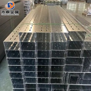 Système de chemin de câbles industriel perforé en acier inoxydable 304, pont de palettes, gaine de câblage extérieure, structure métallique haute performance pour dissipation thermique - Product Image 4