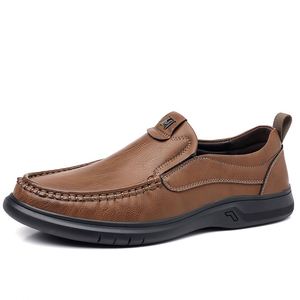 Chaussures en cuir décontractées pour hommes, mode estivale, respirantes, chaussures habillées à enfiler pour homme - Product Image 4