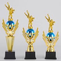 Placa Decorativa Deportiva AD58 de Plástico Personalizada de Alta Gama y Trofeos de Oro para Estudios de Artes Marciales y Lucha Libre